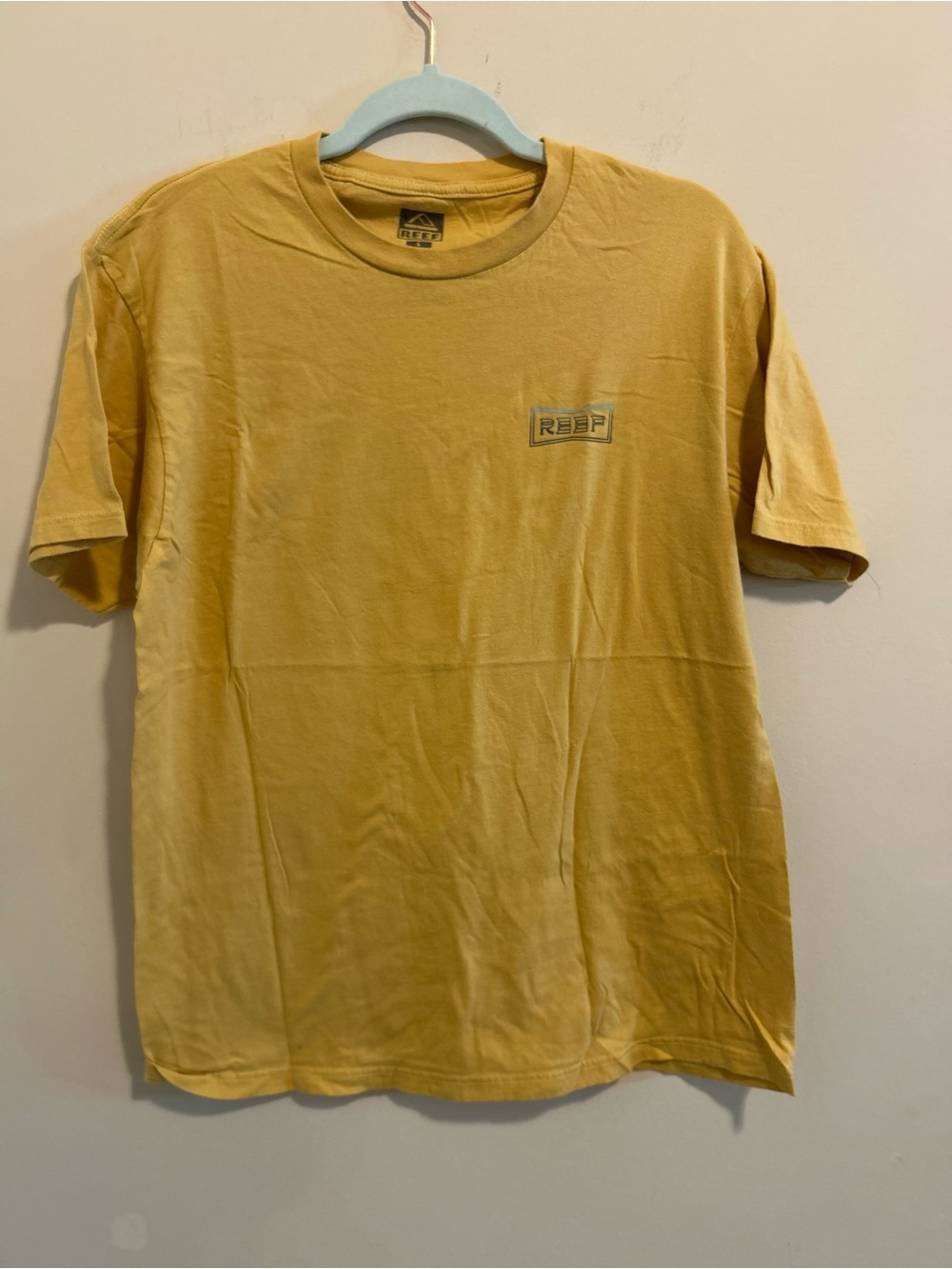 Reef Men's Short Sleeve Tee in Mustard Yellow